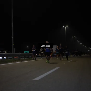 Runner Photo 7348412