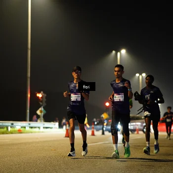 Runner Photo 7348442