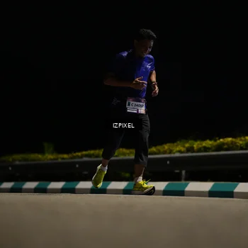 Runner Photo 7348443