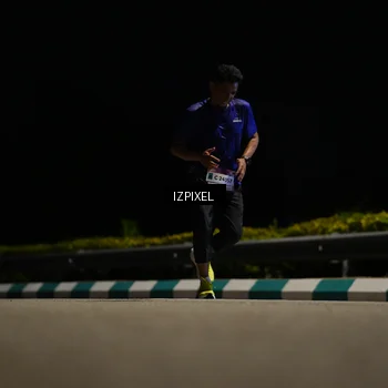 Runner Photo 7348453
