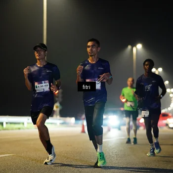 Runner Photo 7348455