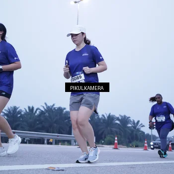 Runner Photo 7348491