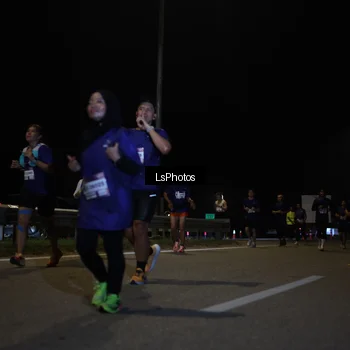 Runner Photo 7348501