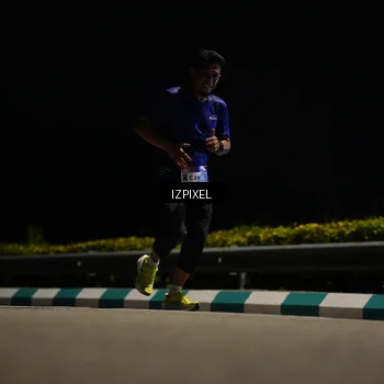 Runner Photo 7348504
