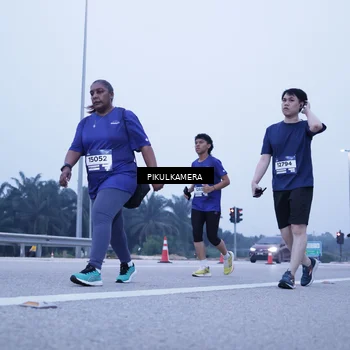 Runner Photo 7348602