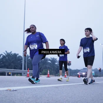 Runner Photo 7348606