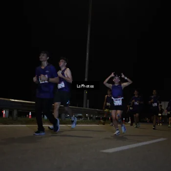 Runner Photo 7348613