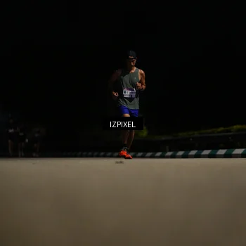 Runner Photo 7348640