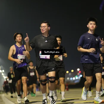 Runner Photo 7348646