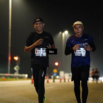 Runner Photo 7348660