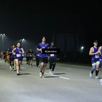 Runner Photo 7348689