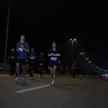 Runner Photo 7348703