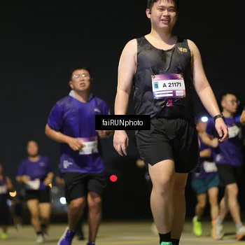 Runner Photo 7348743
