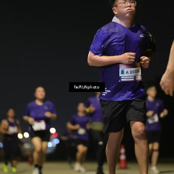 Runner Photo 7348761
