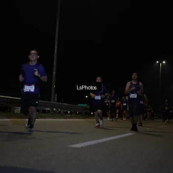 Runner Photo 7348772