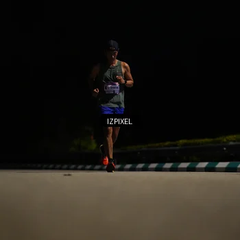 Runner Photo 7348773