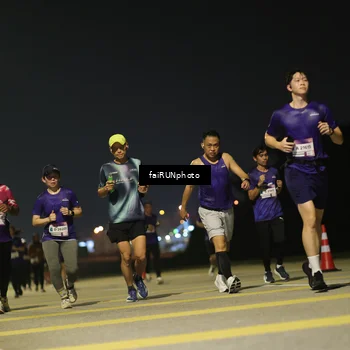 Runner Photo 7348797