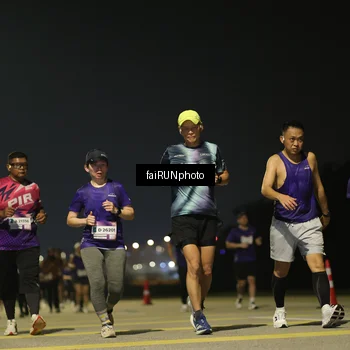 Runner Photo 7348800