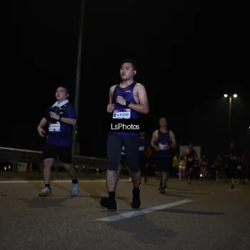 Runner Photo 7348803