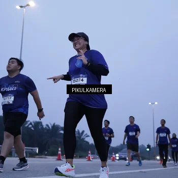 Runner Photo 7348804
