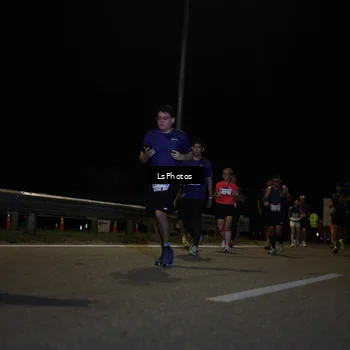 Runner Photo 7348828