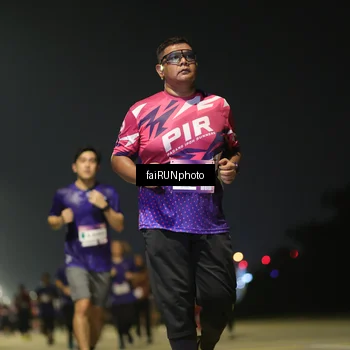 Runner Photo 7348838