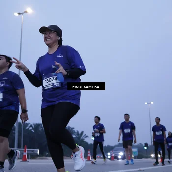 Runner Photo 7348850