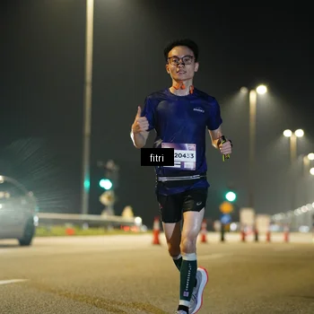 Runner Photo 7348863