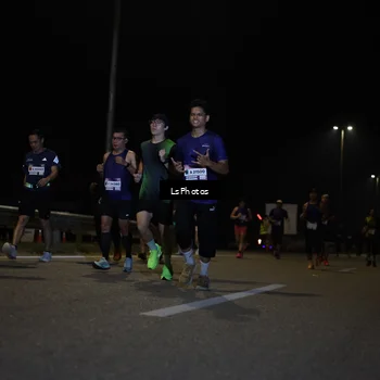 Runner Photo 7348865