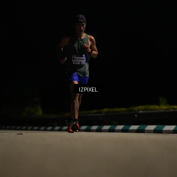 Runner Photo 7348868