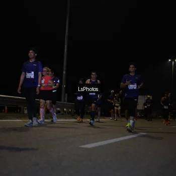 Runner Photo 7348869