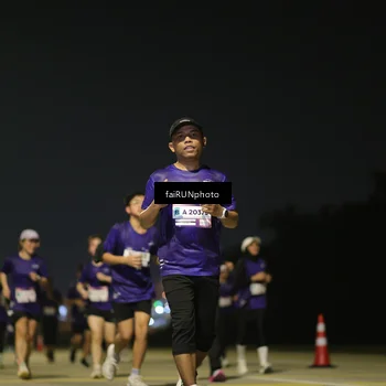 Runner Photo 7348896