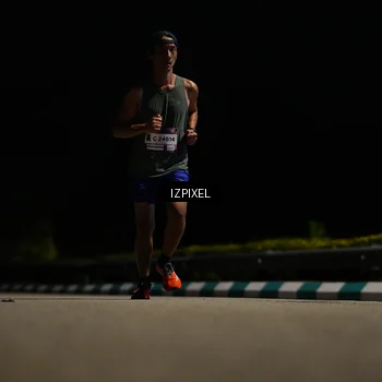 Runner Photo 7348911