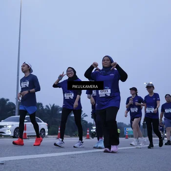 Runner Photo 7348935