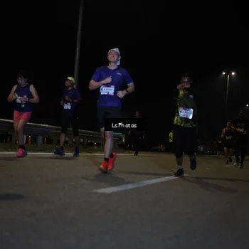 Runner Photo 7348940