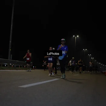 Runner Photo 7348992