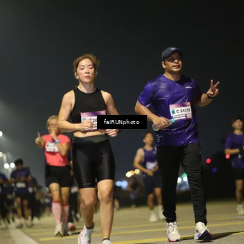 Runner Photo 7348993