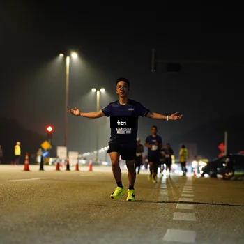 Runner Photo 7348997
