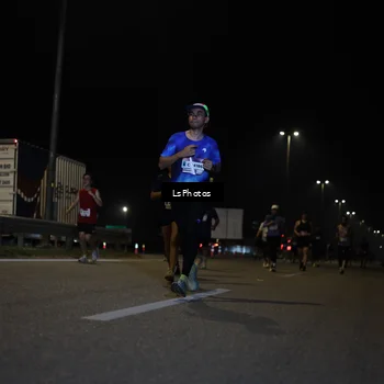 Runner Photo 7349023
