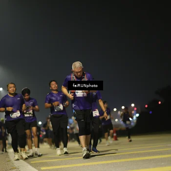 Runner Photo 7349036