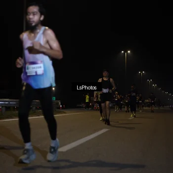 Runner Photo 7349043