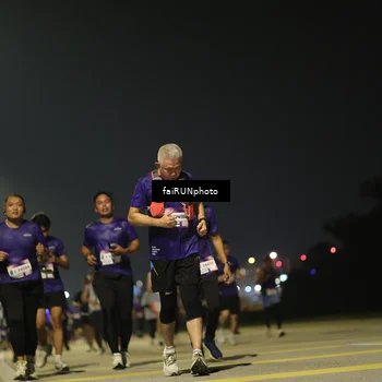 Runner Photo 7349044