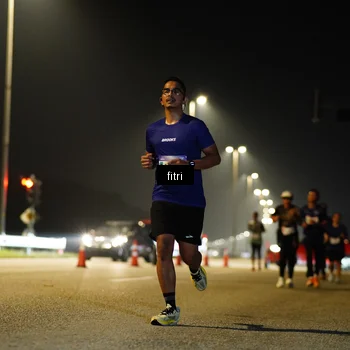 Runner Photo 7349077