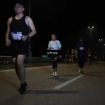 Runner Photo 7349082