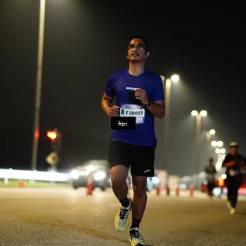 Runner Photo 7349093
