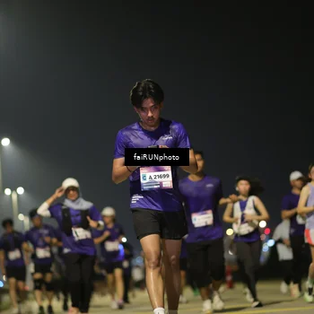 Runner Photo 7349110