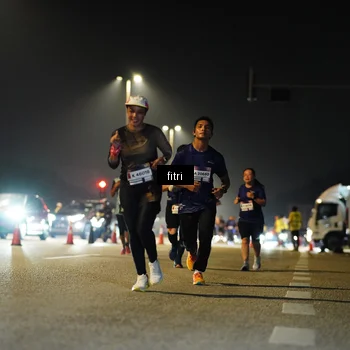 Runner Photo 7349111