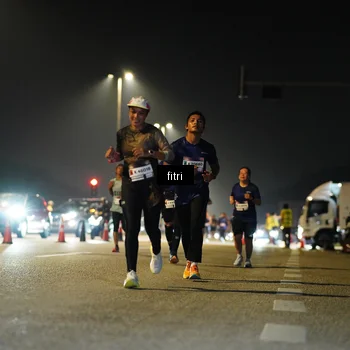 Runner Photo 7349116