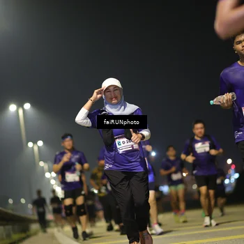 Runner Photo 7349125