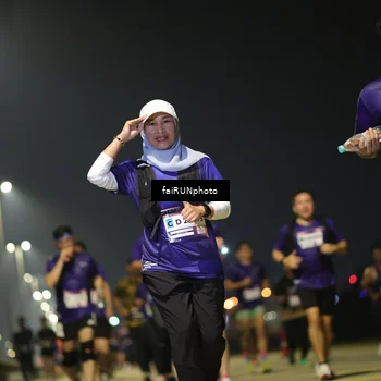 Runner Photo 7349134